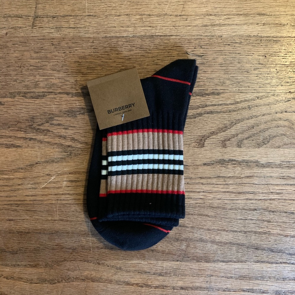 BURBERRY SOCKS